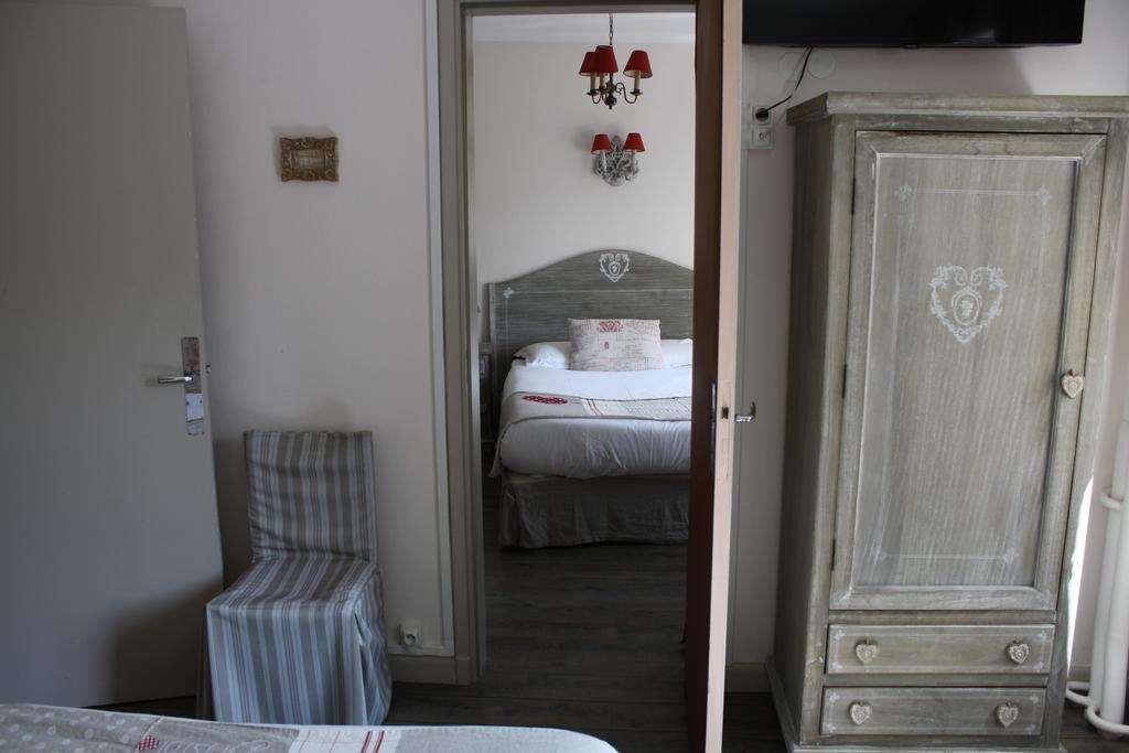 Brit Hotel Bristol Montbeliard Centre Zimmer foto