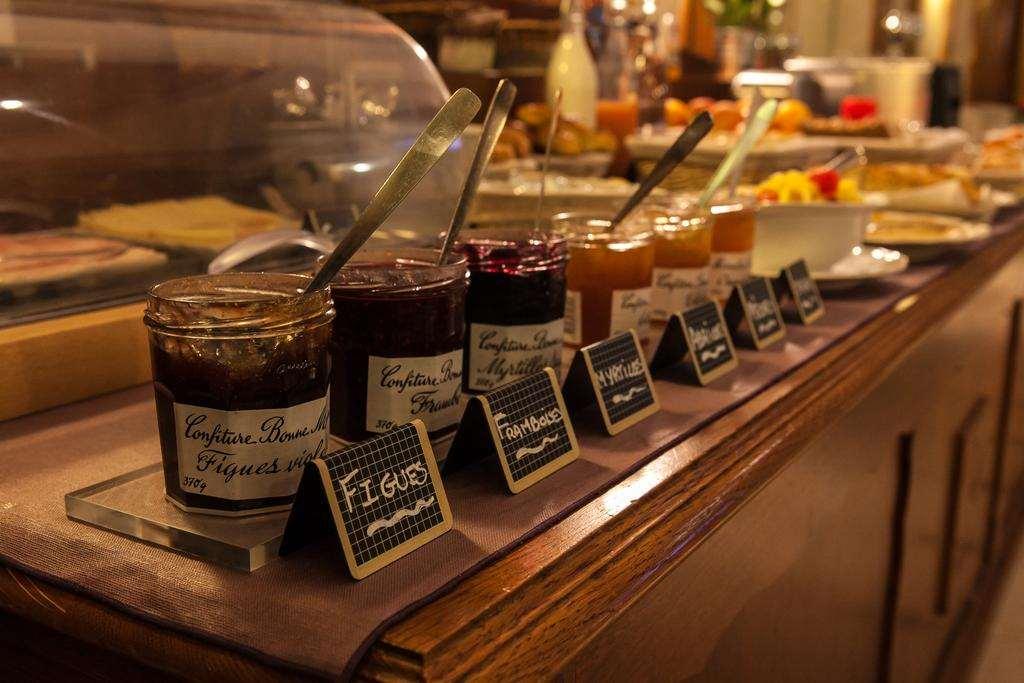 Brit Hotel Bristol Montbeliard Centre Restaurant foto