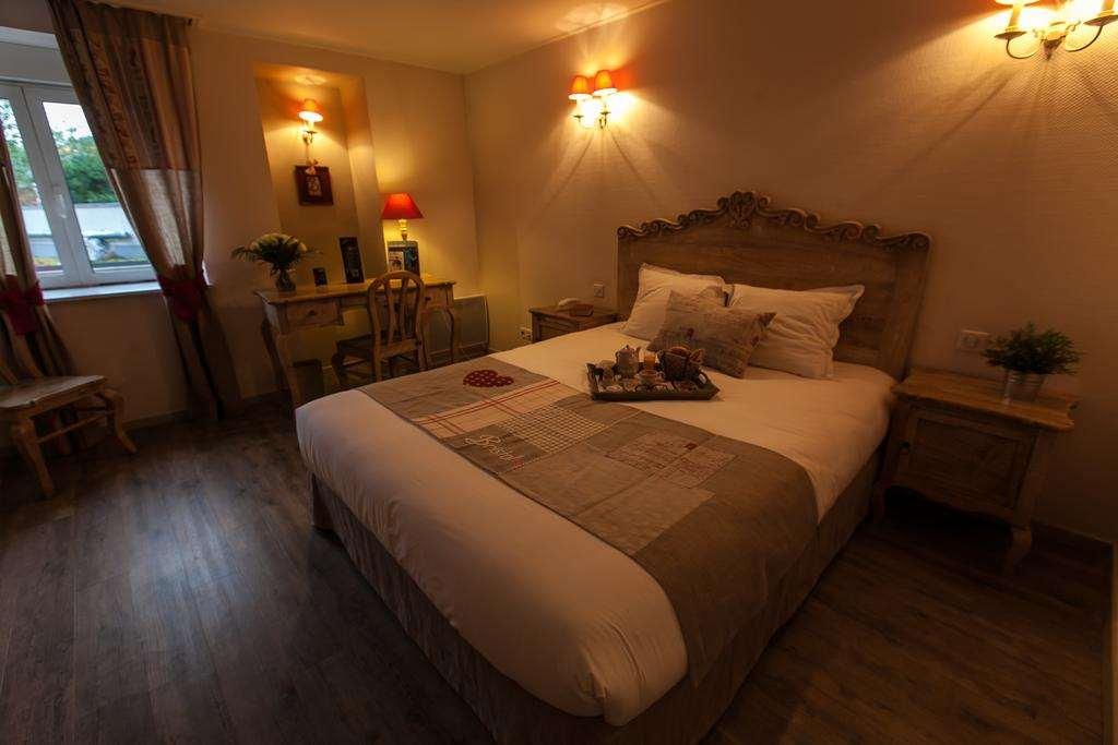 Brit Hotel Bristol Montbeliard Centre Zimmer foto
